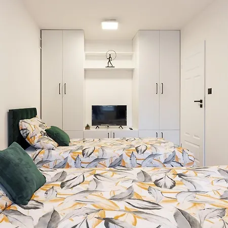 Premium Apartments: Lakeside Retreat near Sandomierz Tarnobrzeg Exterior photo
