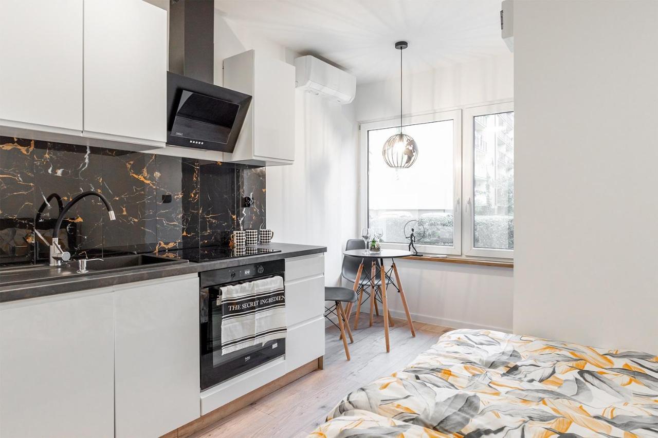 Apartment Premium Apartments: Lakeside Retreat Near Sandomierz Tarnobrzeg
