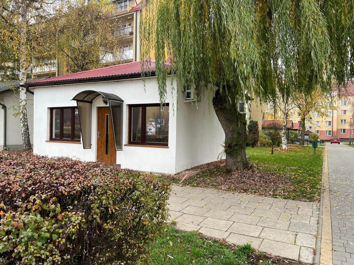 Premium Apartments: Lakeside Retreat Near Sandomierz *